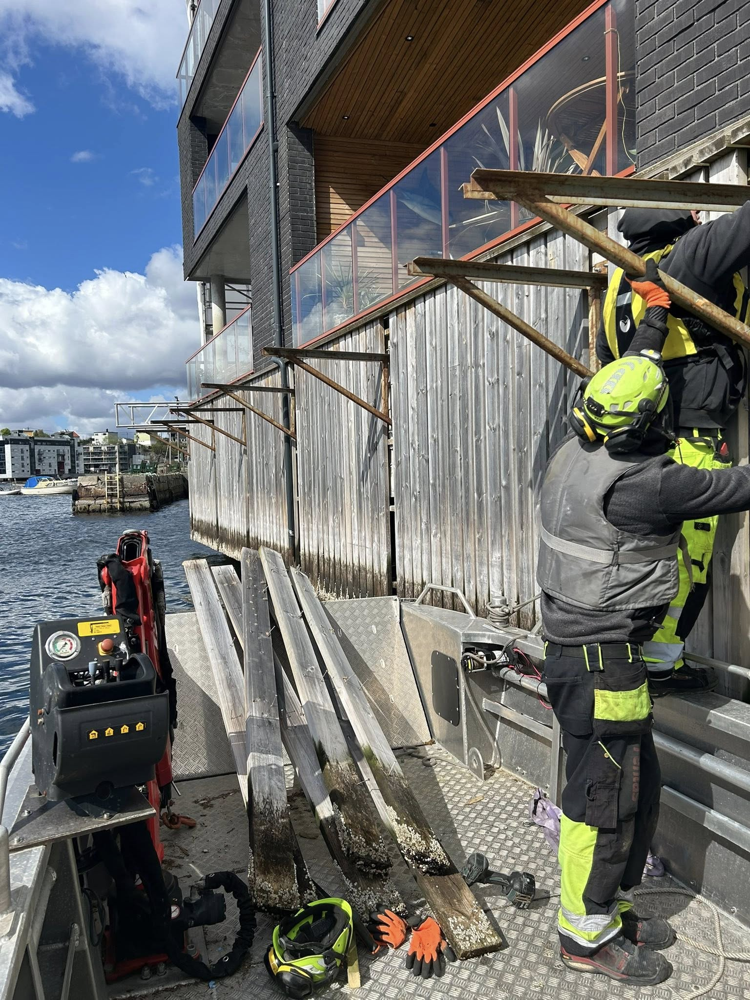 Dronebilde av en norsk marina